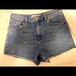 Topshop Skinny Mom Jean Shorts